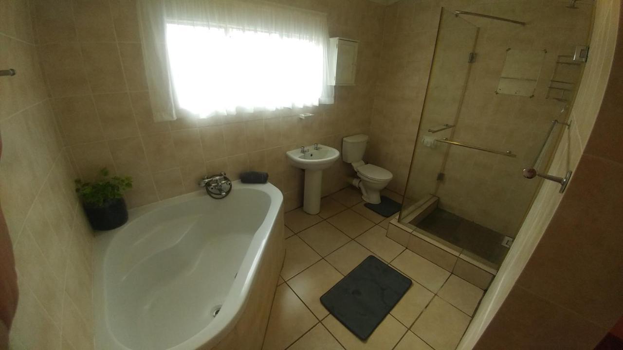 Four Seasons Self-Catering Guest House グラスコップ エクステリア 写真