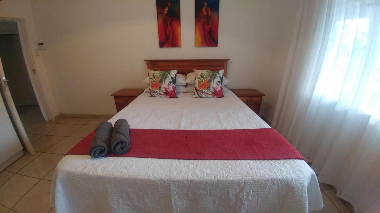 Four Seasons Self-Catering Guest House グラスコップ エクステリア 写真